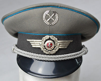 DDR Mützenabzeichen Propeller NVA Luftstreitkräfte Offizier Metall silber 2Stück